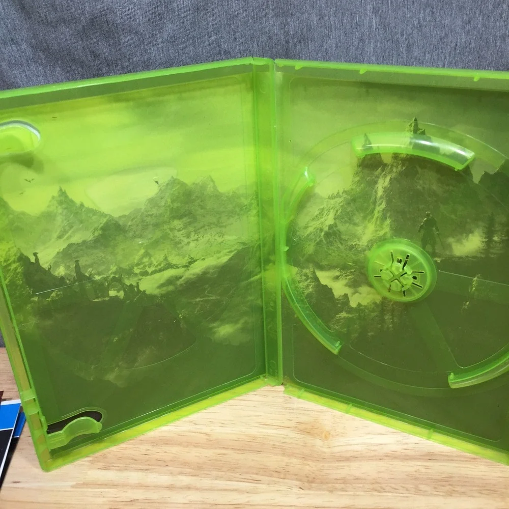 Skyrim Xbox 360 Case Manual Fallout 4 Batman Arkham Knight PS4 Inserts Lot
